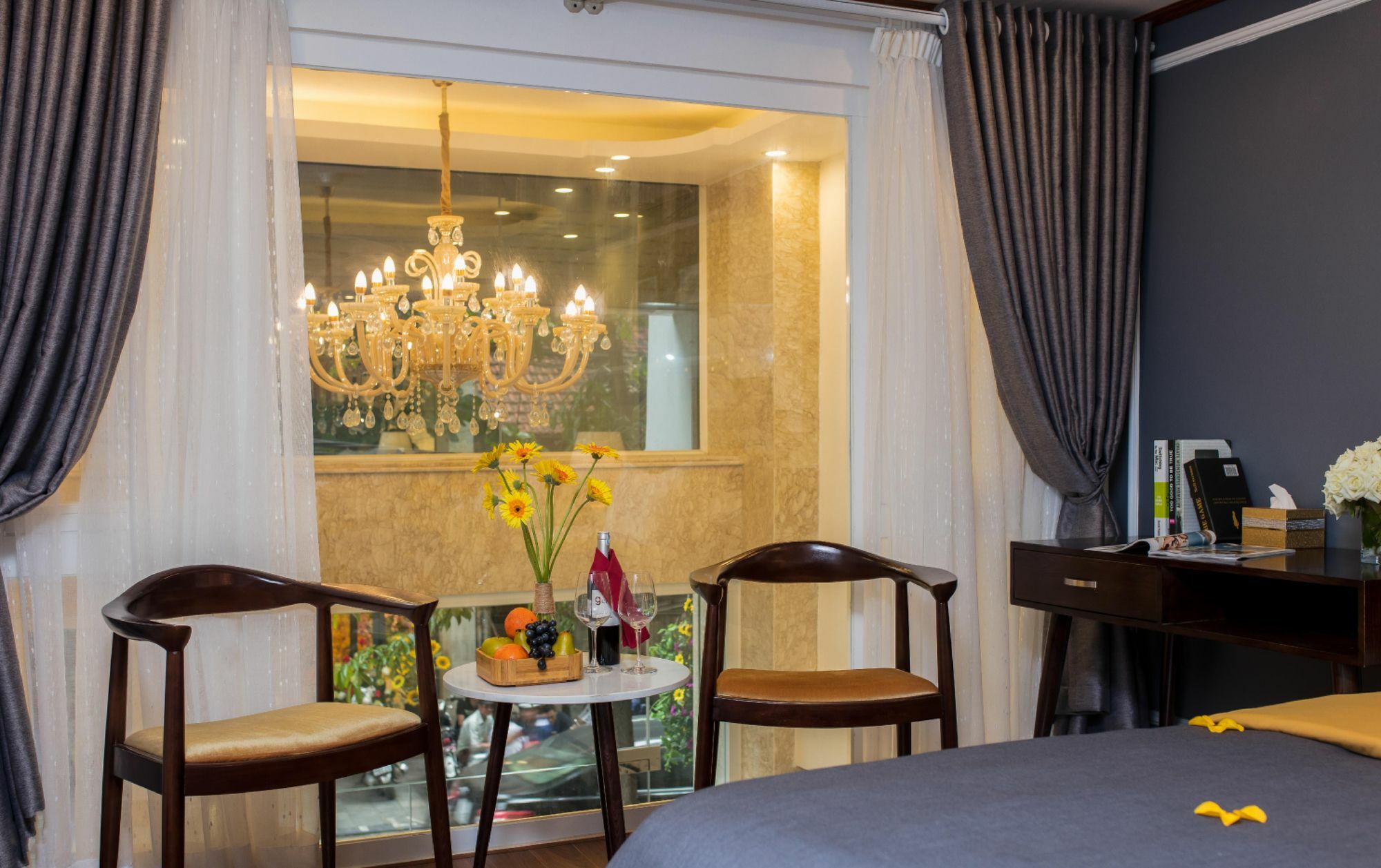 Mayflower Hà Nội 3* Hà Nội